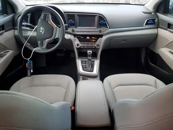 KMHD84LF7HU106334 2017 HYUNDAI ELANTRA - Image 8