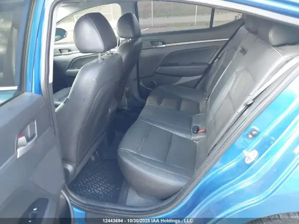 KMHD84LF7HU137891 2017 HYUNDAI ELANTRA - Image 8