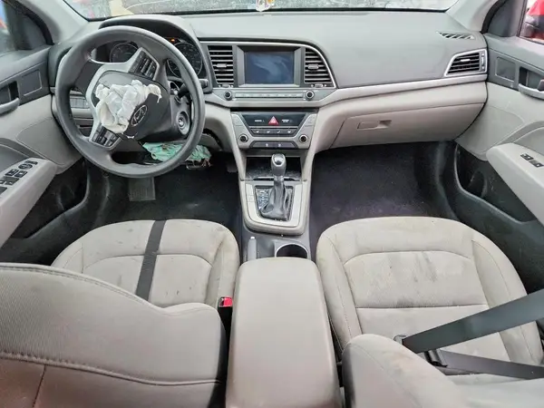 KMHD84LF7HU142749 2017 HYUNDAI ELANTRA - Image 8
