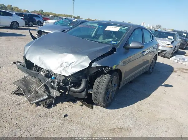 KMHD84LF7HU149006 2017 HYUNDAI ELANTRA - Image 2