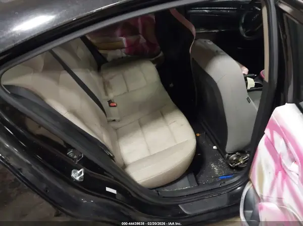 KMHD84LF7HU149703 2017 HYUNDAI ELANTRA - Image 8