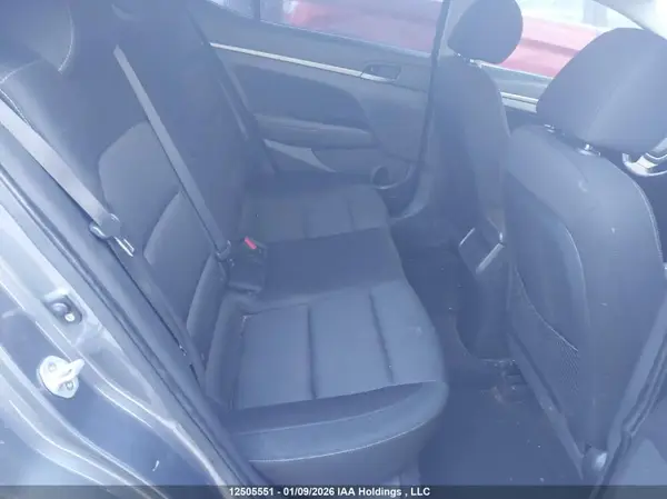 KMHD84LF7HU169790 2017 HYUNDAI ELANTRA - Image 8
