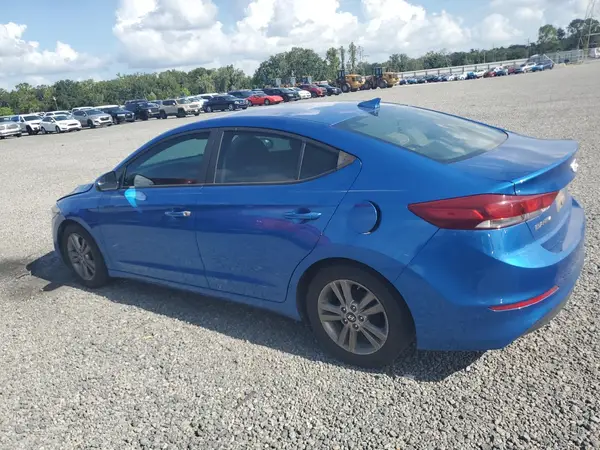 KMHD84LF7HU171846 2017 HYUNDAI ELANTRA - Image 2
