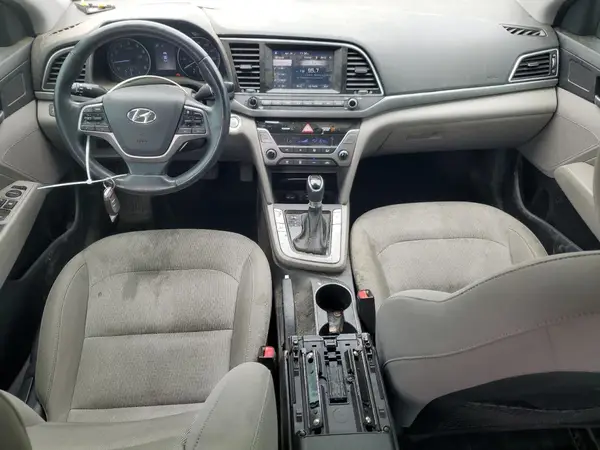 KMHD84LF7HU174598 2017 HYUNDAI ELANTRA - Image 8