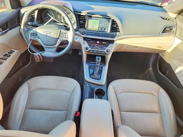 KMHD84LF7HU176805 2017 HYUNDAI ELANTRA - Image 8