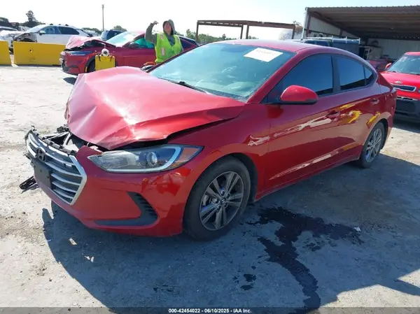 KMHD84LF7HU192289 2017 HYUNDAI ELANTRA - Image 2