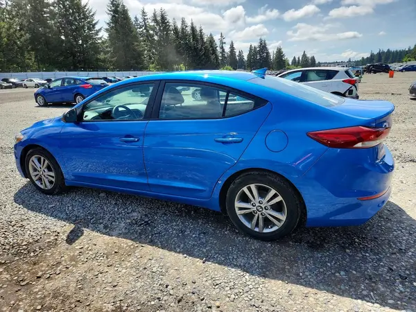 KMHD84LF7HU195564 2017 HYUNDAI ELANTRA - Image 2