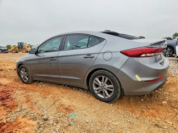 KMHD84LF7HU196732 2017 HYUNDAI ELANTRA - Image 2