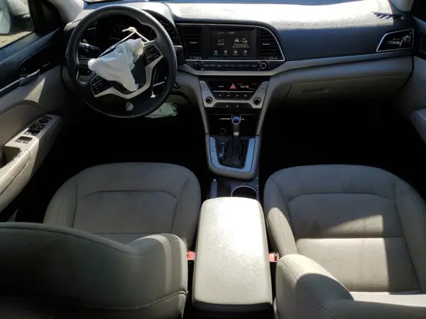 KMHD84LF7HU206126 2017 HYUNDAI ELANTRA - Image 8