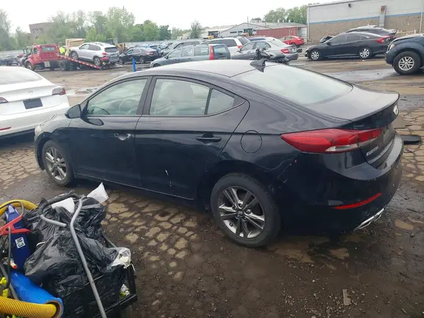 KMHD84LF7HU207129 2017 HYUNDAI ELANTRA - Image 2