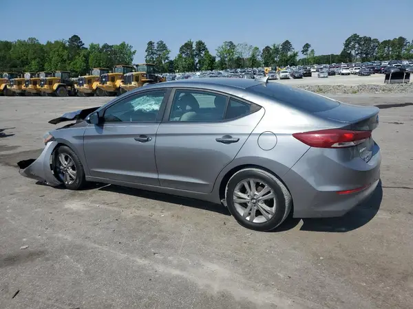 KMHD84LF7HU210810 2017 HYUNDAI ELANTRA - Image 2