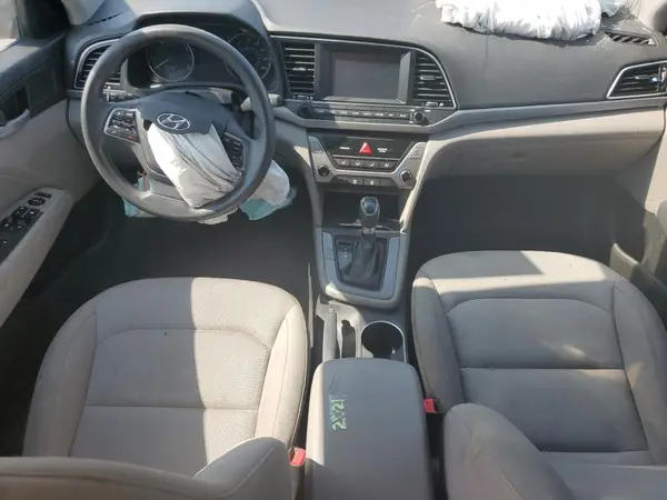KMHD84LF7HU210810 2017 HYUNDAI ELANTRA - Image 8