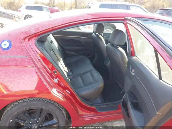 KMHD84LF7HU224349 2017 HYUNDAI ELANTRA - Image 8