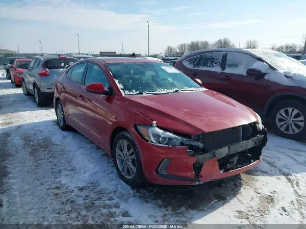 KMHD84LF7HU225887 2017 HYUNDAI ELANTRA - Image 1