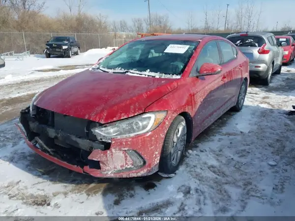 KMHD84LF7HU225887 2017 HYUNDAI ELANTRA - Image 2