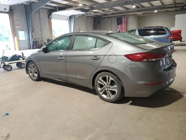 KMHD84LF7HU227512 2017 HYUNDAI ELANTRA - Image 2