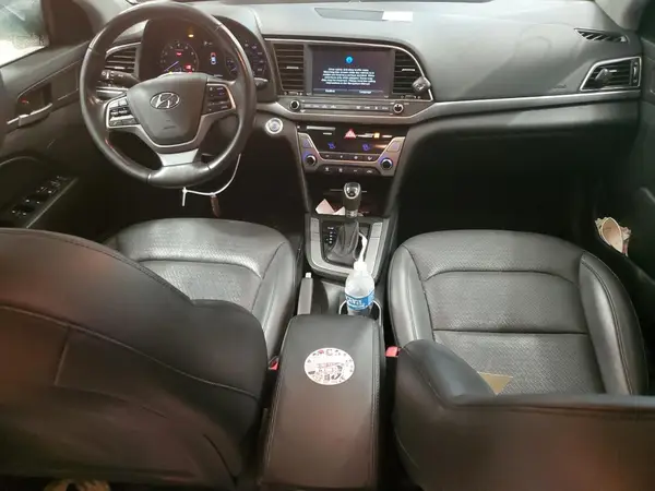 KMHD84LF7HU227512 2017 HYUNDAI ELANTRA - Image 8