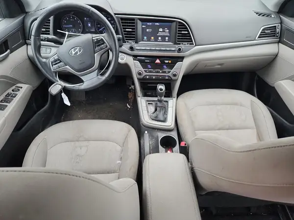KMHD84LF7HU228000 2017 HYUNDAI ELANTRA - Image 8