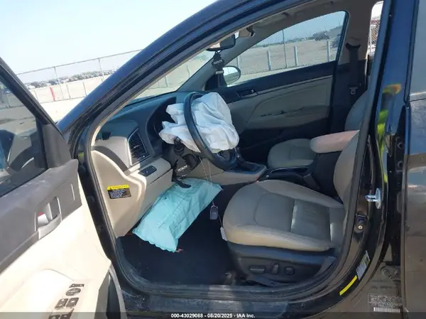 KMHD84LF7HU238932 2017 HYUNDAI ELANTRA - Image 8