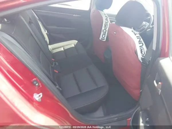 KMHD84LF7HU240437 2017 HYUNDAI ELANTRA - Image 8