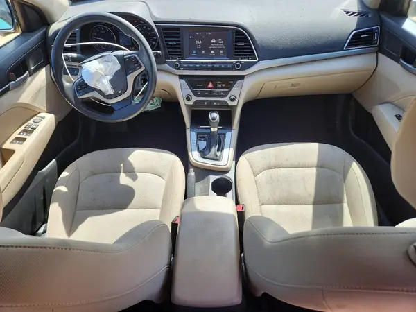 KMHD84LF7HU245363 2017 HYUNDAI ELANTRA - Image 8