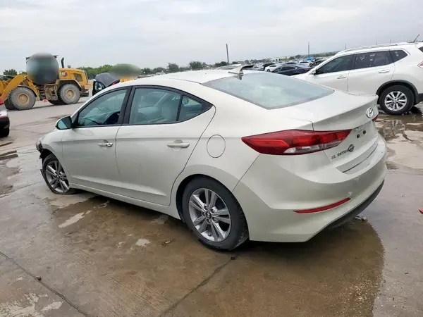 KMHD84LF7HU246058 2017 HYUNDAI ELANTRA - Image 2
