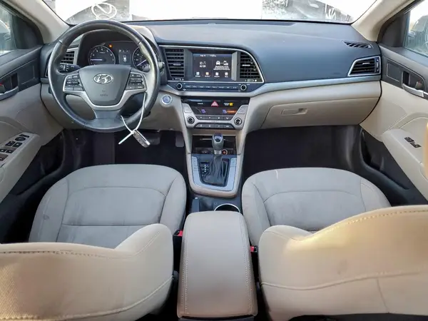 KMHD84LF7HU246058 2017 HYUNDAI ELANTRA - Image 8