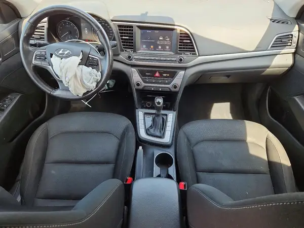 KMHD84LF7HU253608 2017 HYUNDAI ELANTRA - Image 8