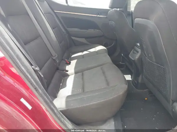 KMHD84LF7HU253706 2017 HYUNDAI ELANTRA - Image 8