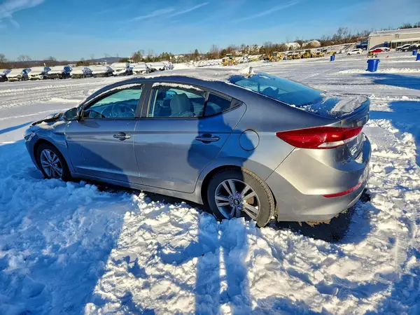 KMHD84LF7HU255343 2017 HYUNDAI ELANTRA - Image 2