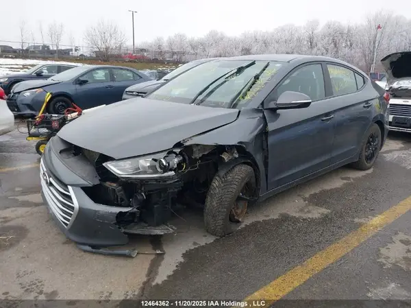 KMHD84LF7HU266360 2017 HYUNDAI ELANTRA - Image 2