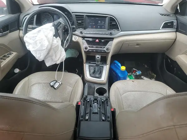 KMHD84LF7HU280615 2017 HYUNDAI ELANTRA - Image 8