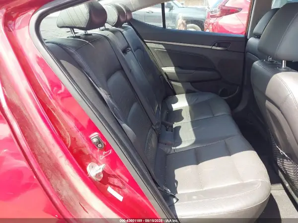 KMHD84LF7HU283076 2017 HYUNDAI ELANTRA - Image 8