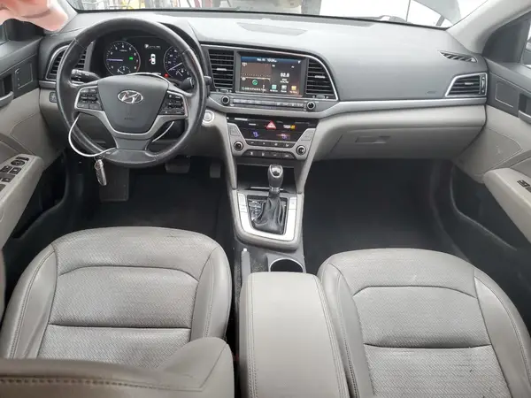 KMHD84LF7HU316917 2017 HYUNDAI ELANTRA - Image 8