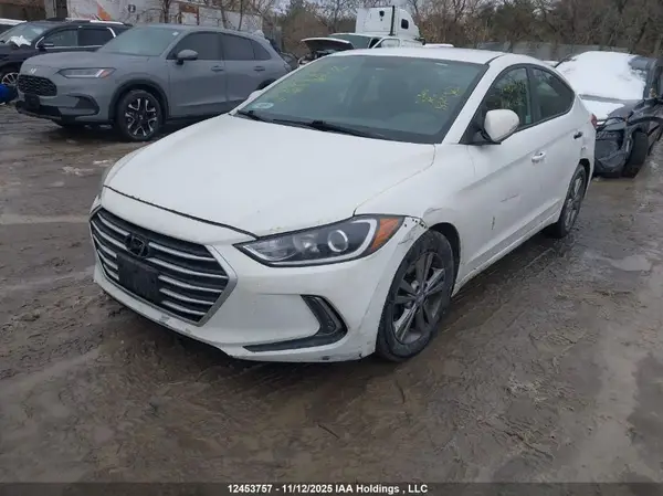 KMHD84LF7HU325052 2017 HYUNDAI ELANTRA - Image 2