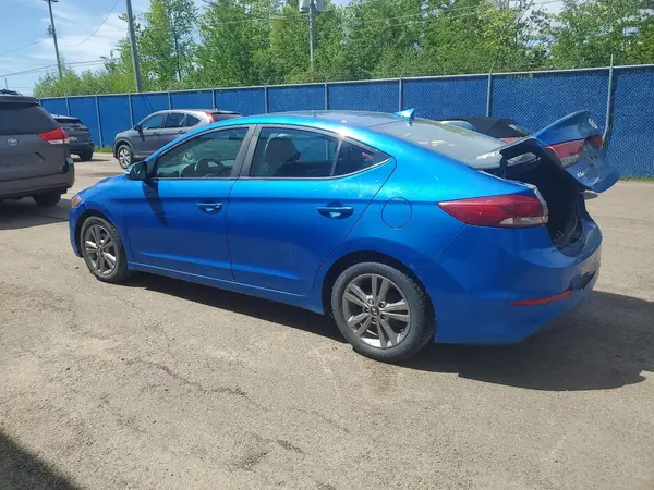 KMHD84LF7HU329229 2017 HYUNDAI ELANTRA - Image 2