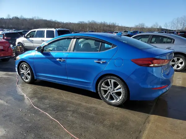 KMHD84LF7HU332115 2017 HYUNDAI ELANTRA - Image 2