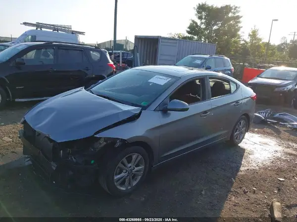 KMHD84LF7HU351148 2017 HYUNDAI ELANTRA - Image 2