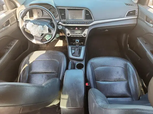 KMHD84LF7HU354261 2017 HYUNDAI ELANTRA - Image 8