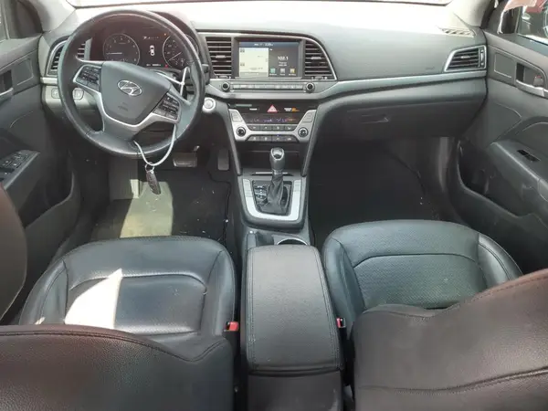 KMHD84LF7HU355717 2017 HYUNDAI ELANTRA - Image 8