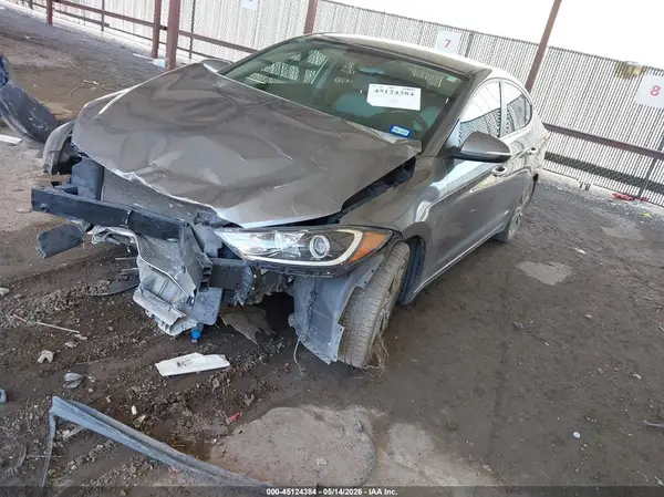 KMHD84LF7HU358231 2017 HYUNDAI ELANTRA - Image 2