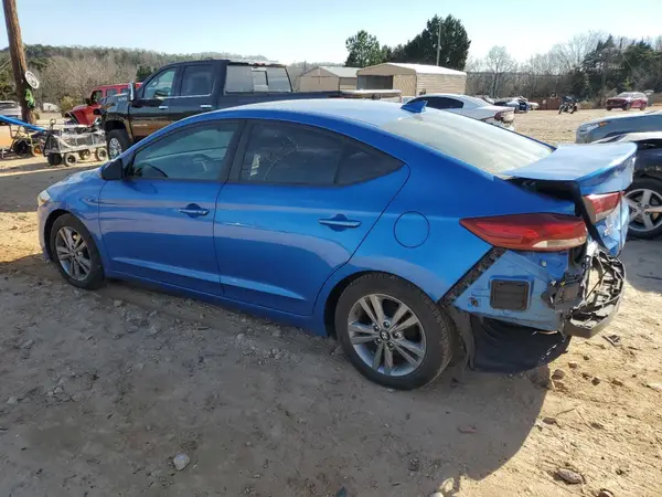 KMHD84LF7HU379631 2017 HYUNDAI ELANTRA - Image 2