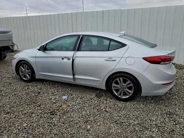 KMHD84LF7HU381220 2017 HYUNDAI ELANTRA - Image 2