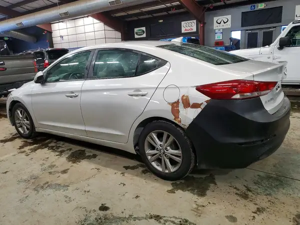 KMHD84LF7HU386675 2017 HYUNDAI ELANTRA - Image 2