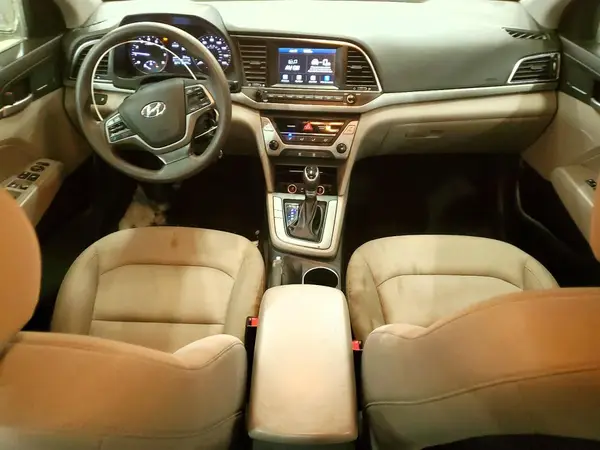 KMHD84LF7HU386675 2017 HYUNDAI ELANTRA - Image 8