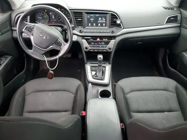 KMHD84LF7HU387325 2017 HYUNDAI ELANTRA - Image 8