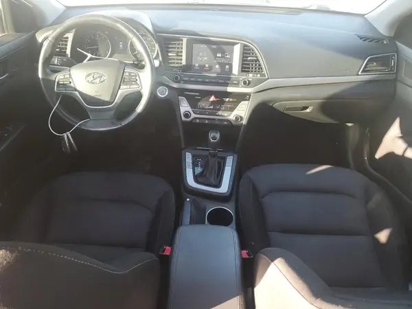 KMHD84LF7HU388118 2017 HYUNDAI ELANTRA - Image 8