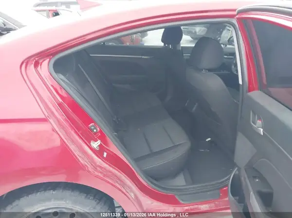 KMHD84LF7HU396526 2017 HYUNDAI ELANTRA - Image 8
