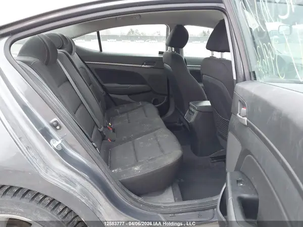 KMHD84LF7HU399636 2017 HYUNDAI ELANTRA - Image 8