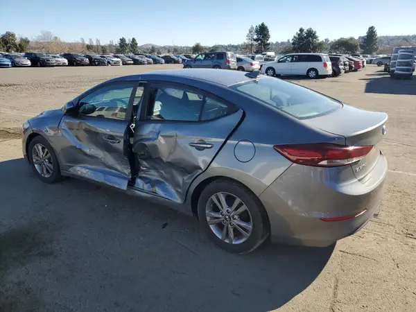 KMHD84LF7HU407704 2017 HYUNDAI ELANTRA - Image 2